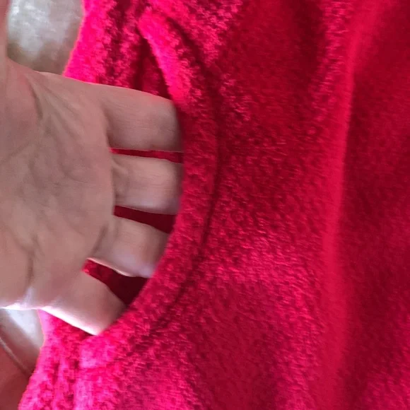 Patagonia Women's Bright Red Teddy Fleece Jacket - Picture 3 of 14